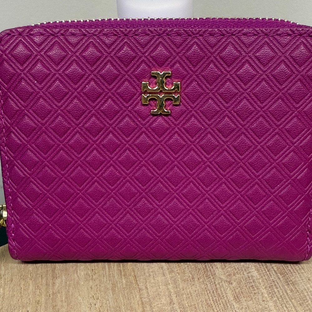 Tory Burch Party Fuchsia Quilted Marion Embossed Zip Coin Case - Picture 2 of 16